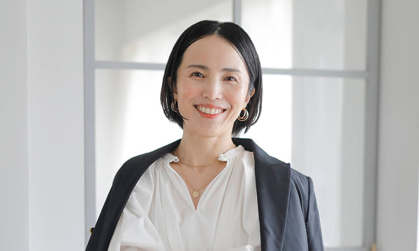 顔ヨガのおケイコ講師、加藤 恵子